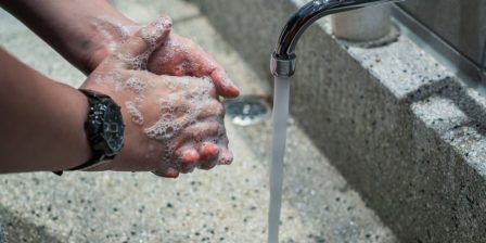 Die richtige Hygieneausstattung für öffentliche Einrichtungen, Städte & Co.